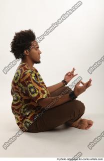 07 2018 01 GARSON AFRICAN SITTING POSE MEDITATION